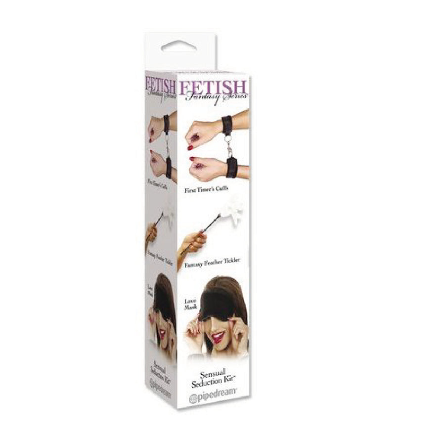 Fetish Fantasy Series Kit Seduzione Sensuale con Polsini, Piumino e Maschera