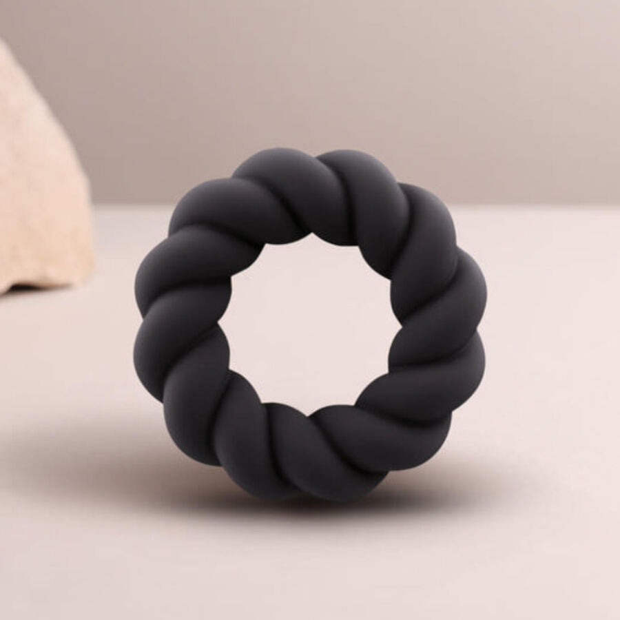 Rocks-Off Twist Anello per Pene in Silicone Liquido Nero – immagine 2